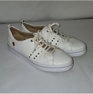 Marc joseph White platform style sneakers Studs